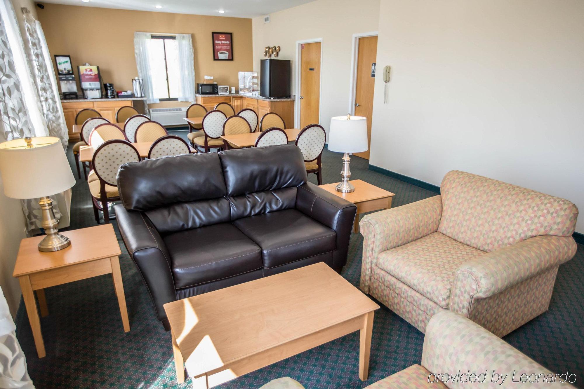 Econo Lodge Shorewood Exteriér fotografie