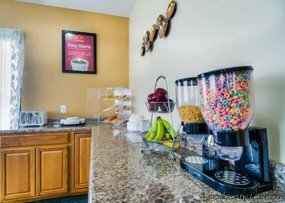 Econo Lodge Shorewood Exteriér fotografie
